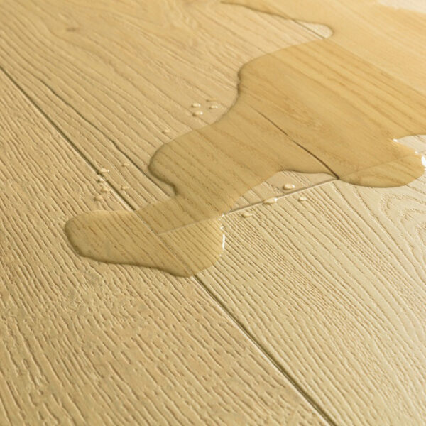 IM8255-3 Panele Laminowane Quick-Step Impressive Dąb migdałowy IM8255