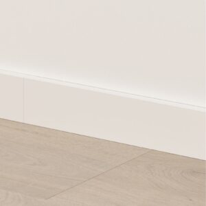 Quick-Step Listwa przypodłogowa na klik, biała – 2400×12×50 mm